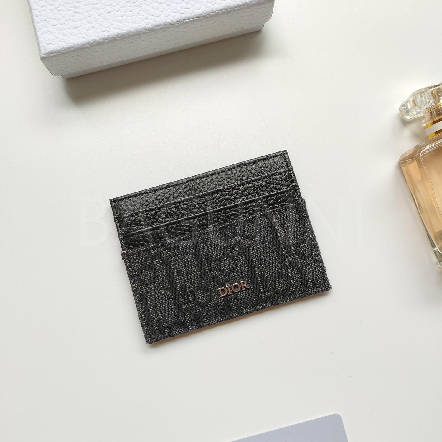 디올 카드홀더