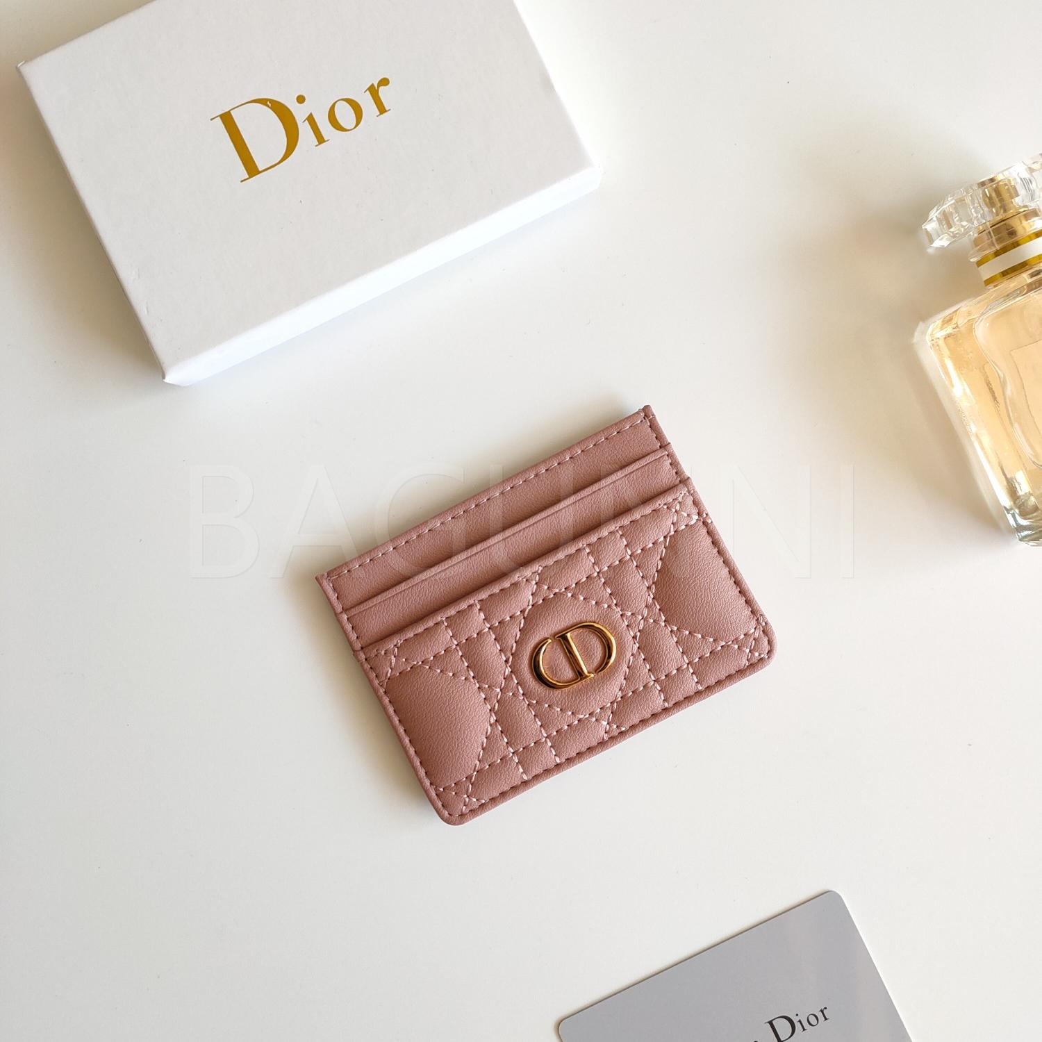 디올 카로 카드지갑