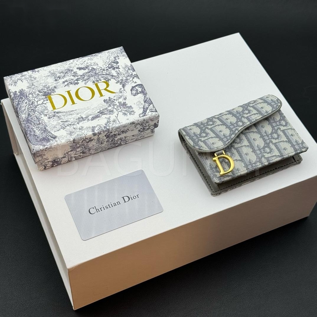디올 새들 카드지갑
